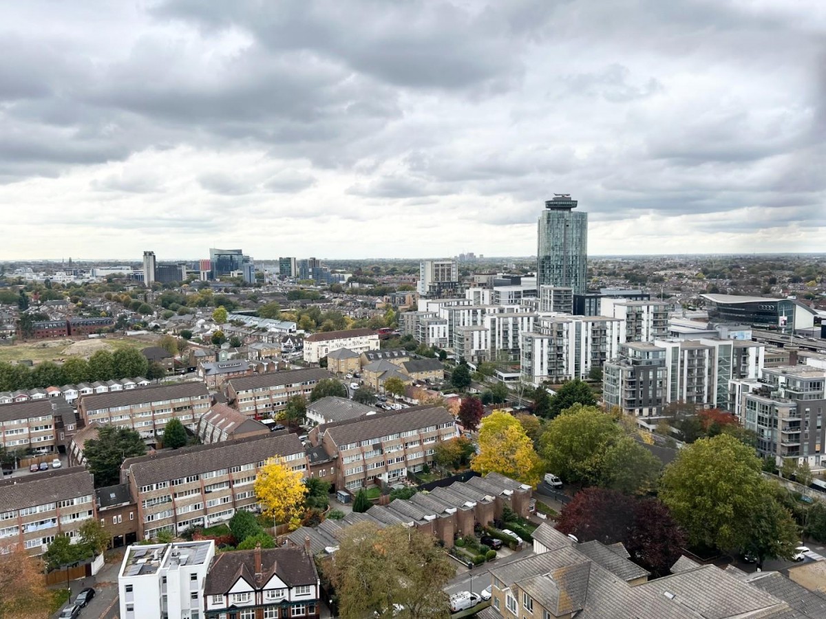 Green Dragon Lane, Brentford, TW8 0DB