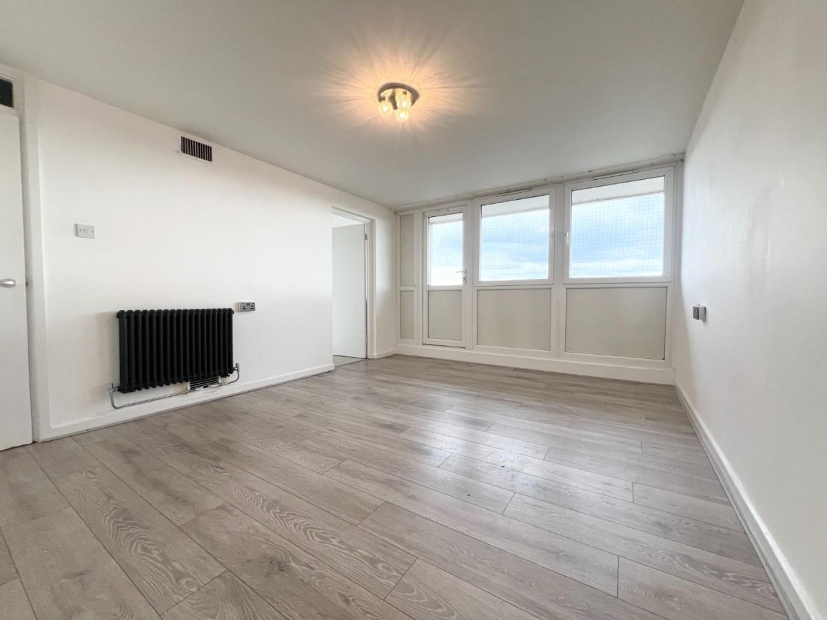 Green Dragon Lane, Brentford, TW8 0DB