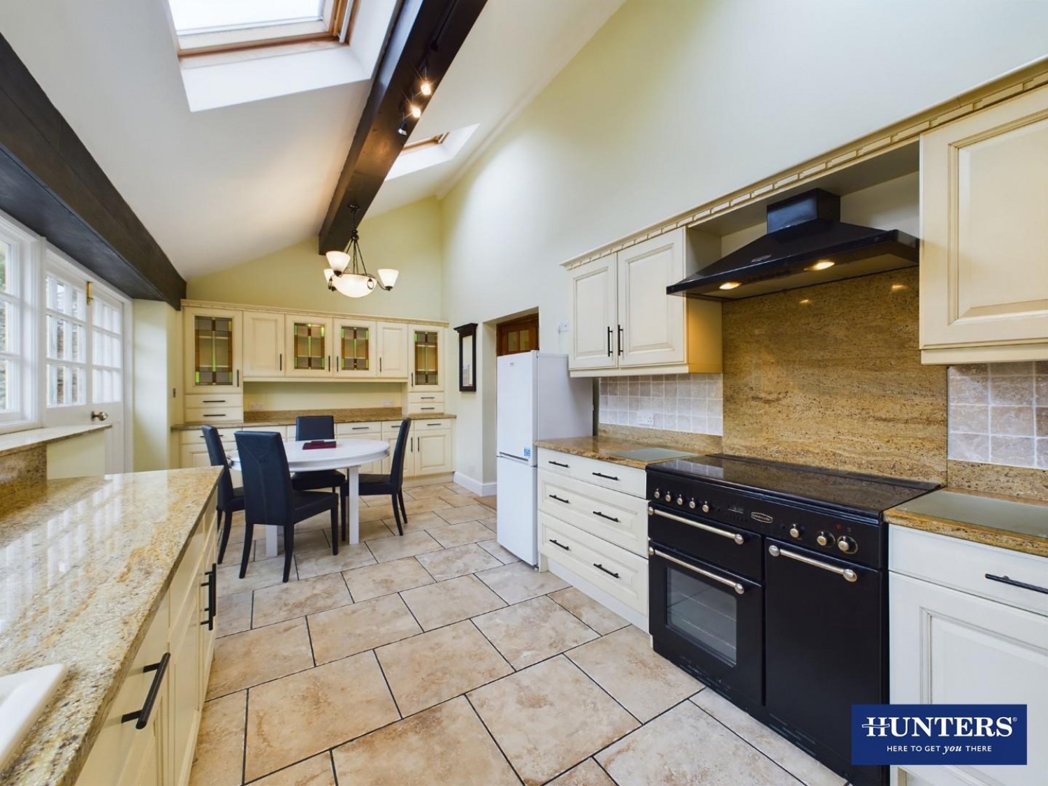 Mount Pleasant, Kendal, LA9 4JS