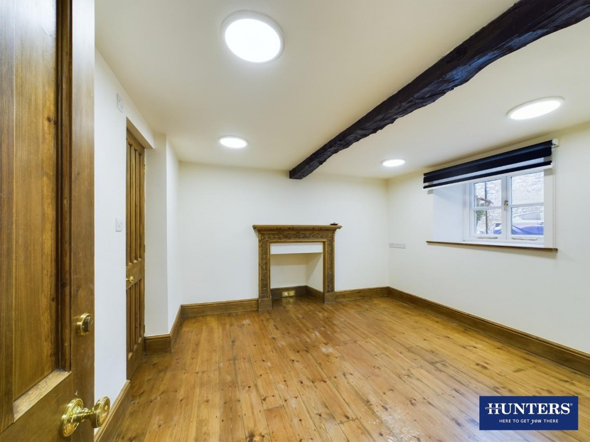 Mount Pleasant, Kendal, LA9 4JS