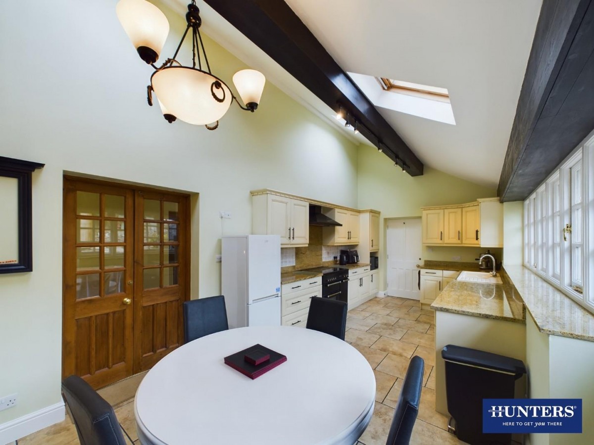 Mount Pleasant, Kendal, LA9 4JS