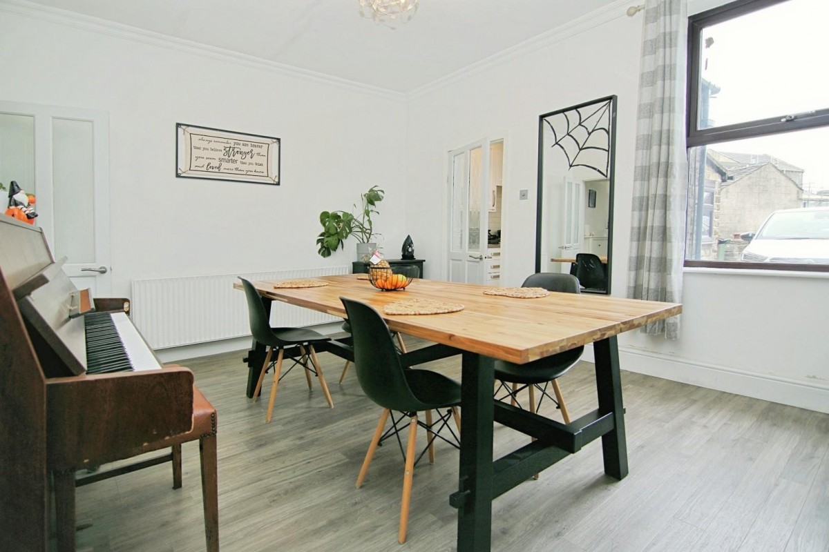 Occupation Lane , Pudsey , Leeds , LS28 8HL