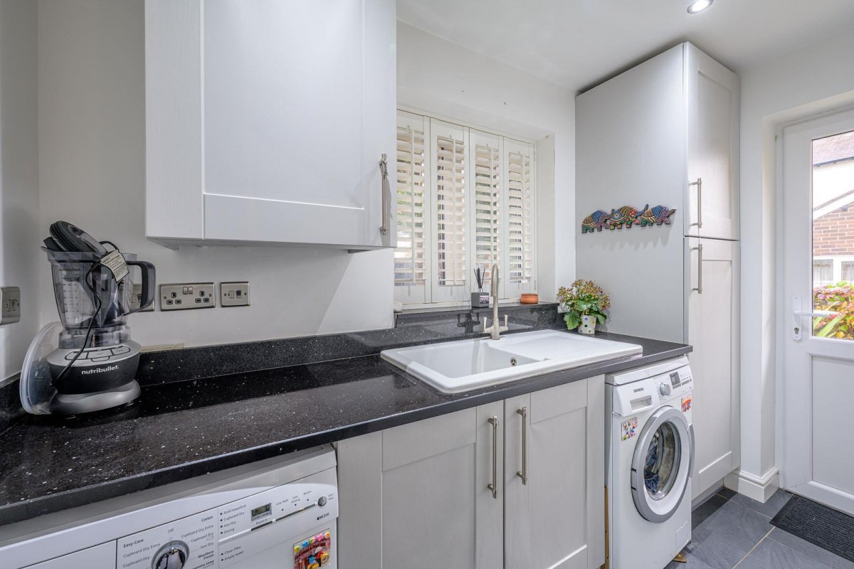 Bowling Green Road, Stourbridge, DY8 3TT