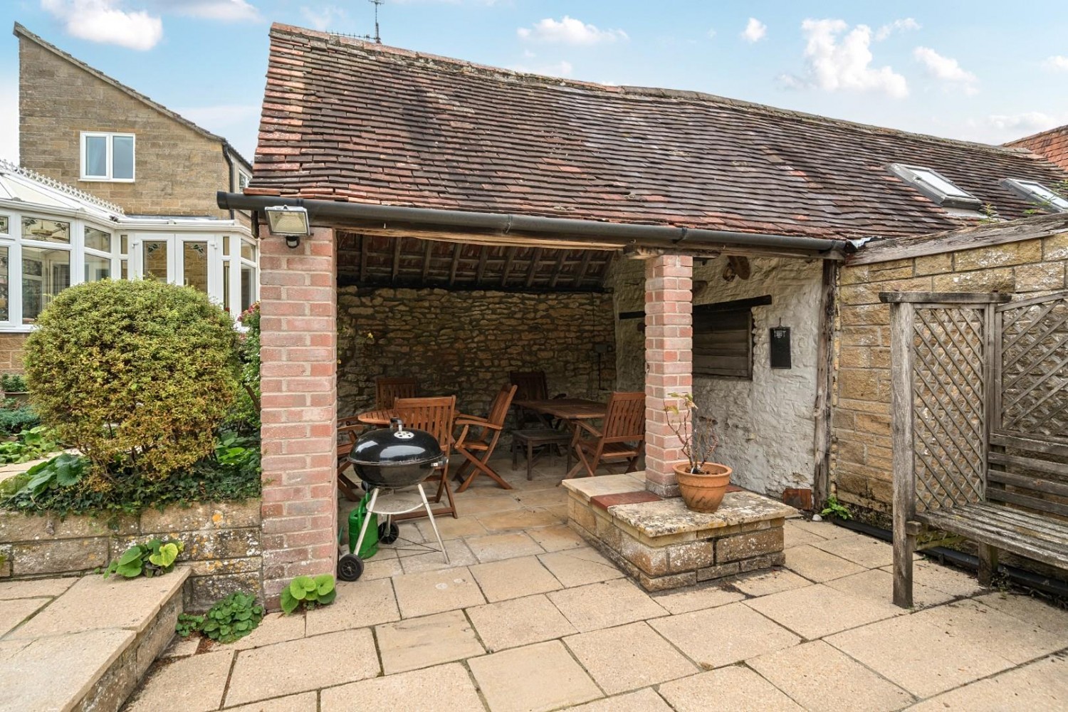 Brookside, Milborne Port
