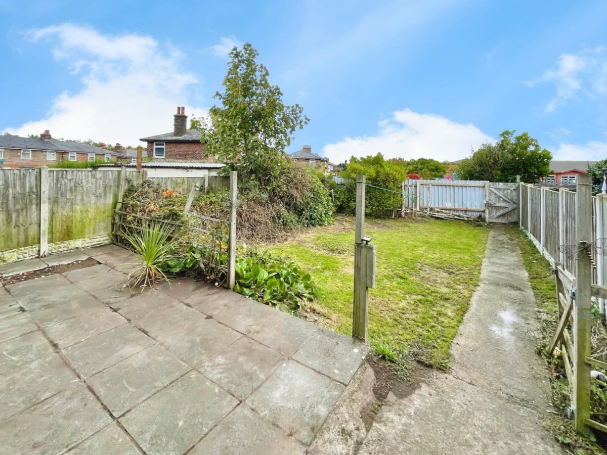 Flatt Lane, Ellesmere Port