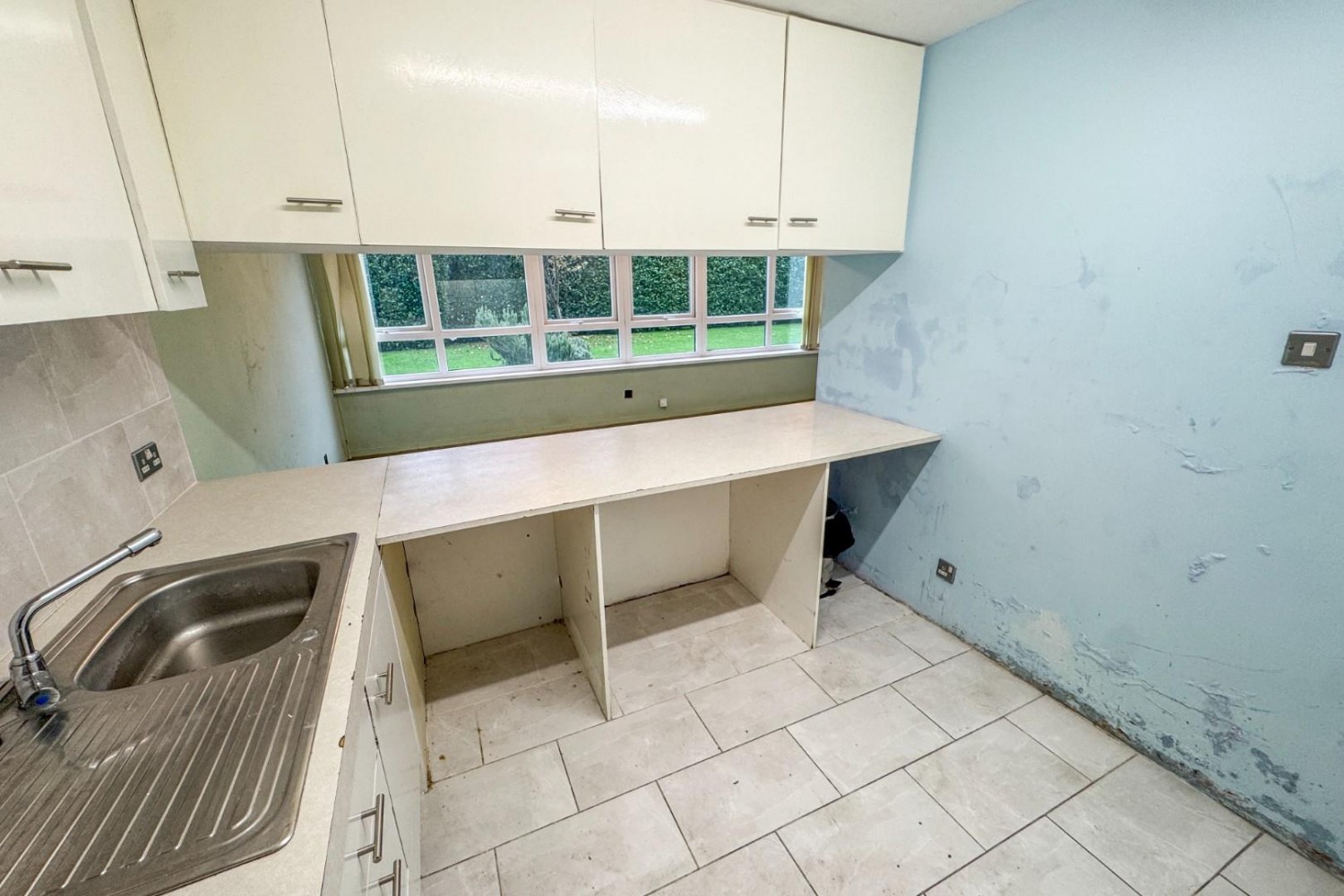 Ingledew Court, Leeds