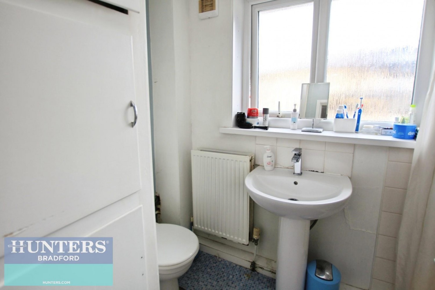 Farnham Road Bradford, West Yorkshire, BD7 3JE