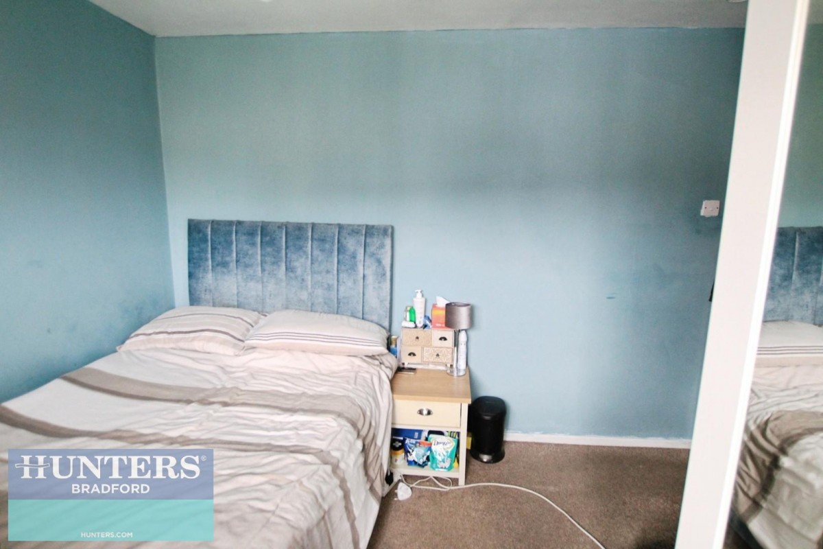 Farnham Road Bradford, West Yorkshire, BD7 3JE