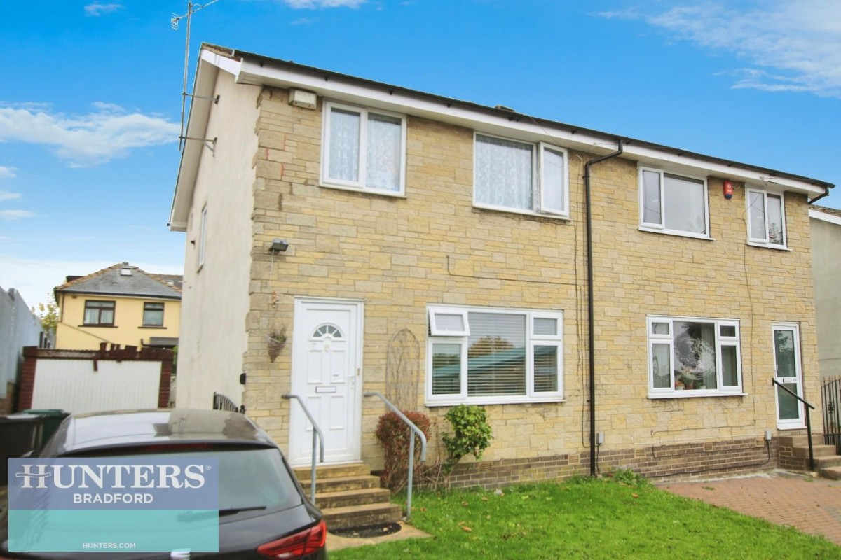 Farnham Road Bradford, West Yorkshire, BD7 3JE