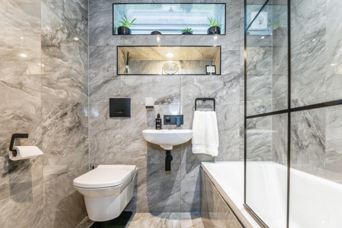 Oak Lodge Road, High Green, Sheffield, S35 4QA