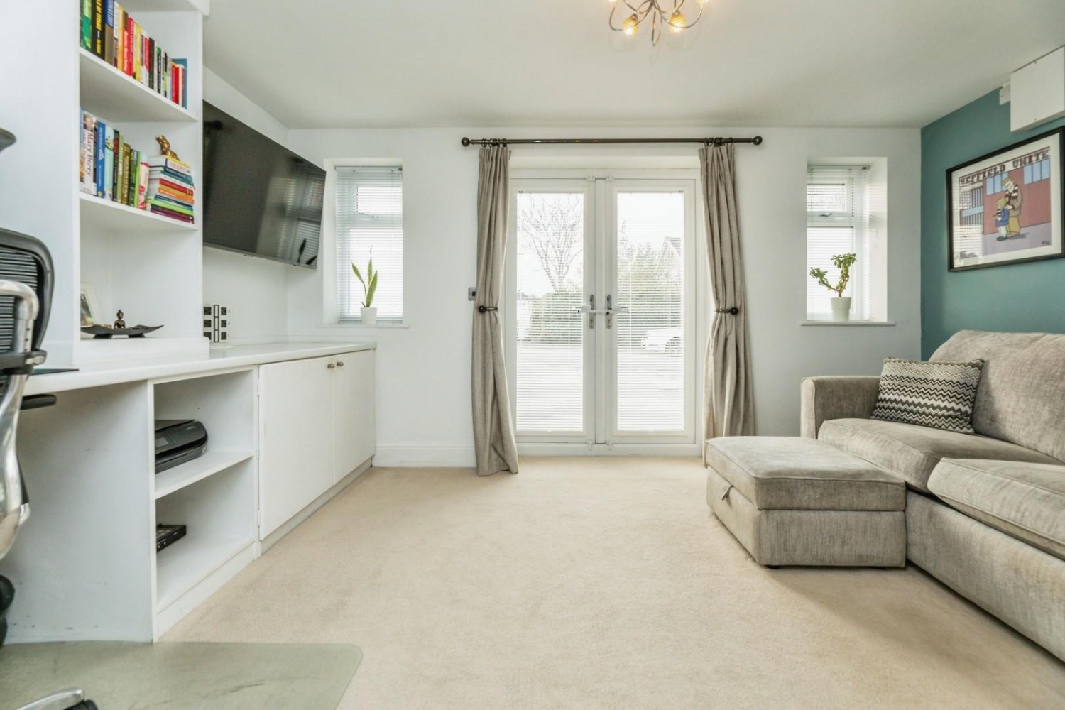 Oak Lodge Road, High Green, Sheffield, S35 4QA