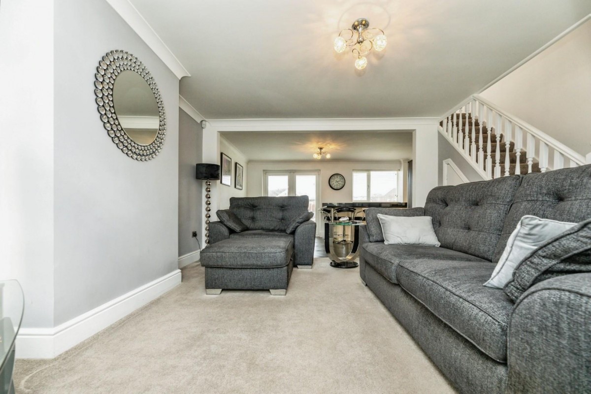 Oak Lodge Road, High Green, Sheffield, S35 4QA