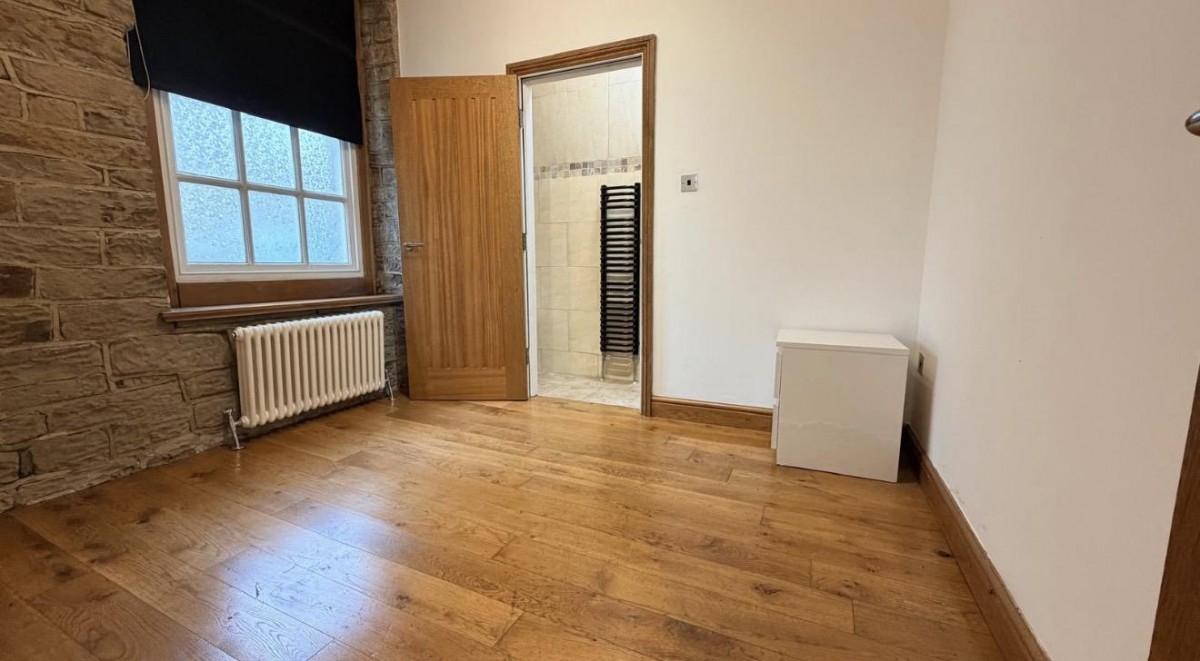 Station Road, Batley