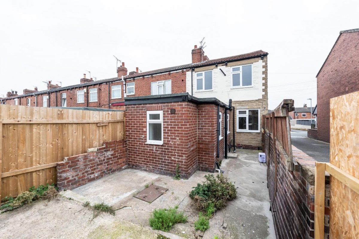 Westfield Avenue, Castleford