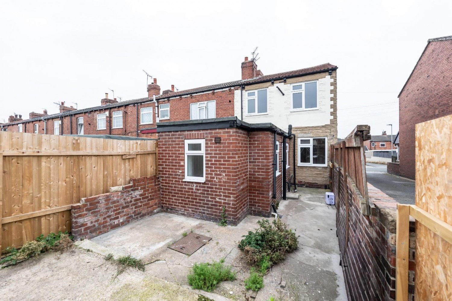 Westfield Avenue, Castleford