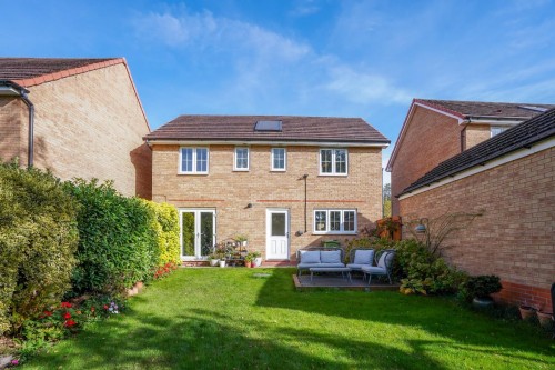 Healdfield Court, Castleford