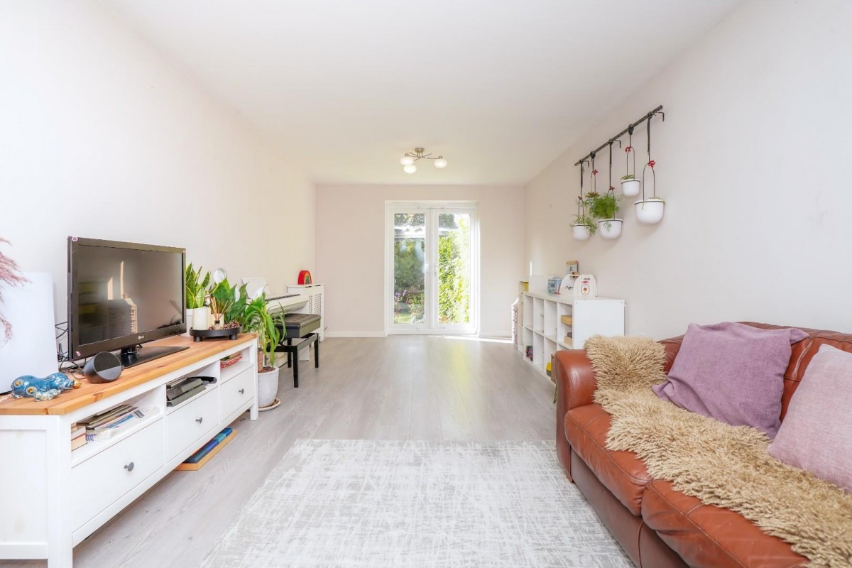 Healdfield Court, Castleford