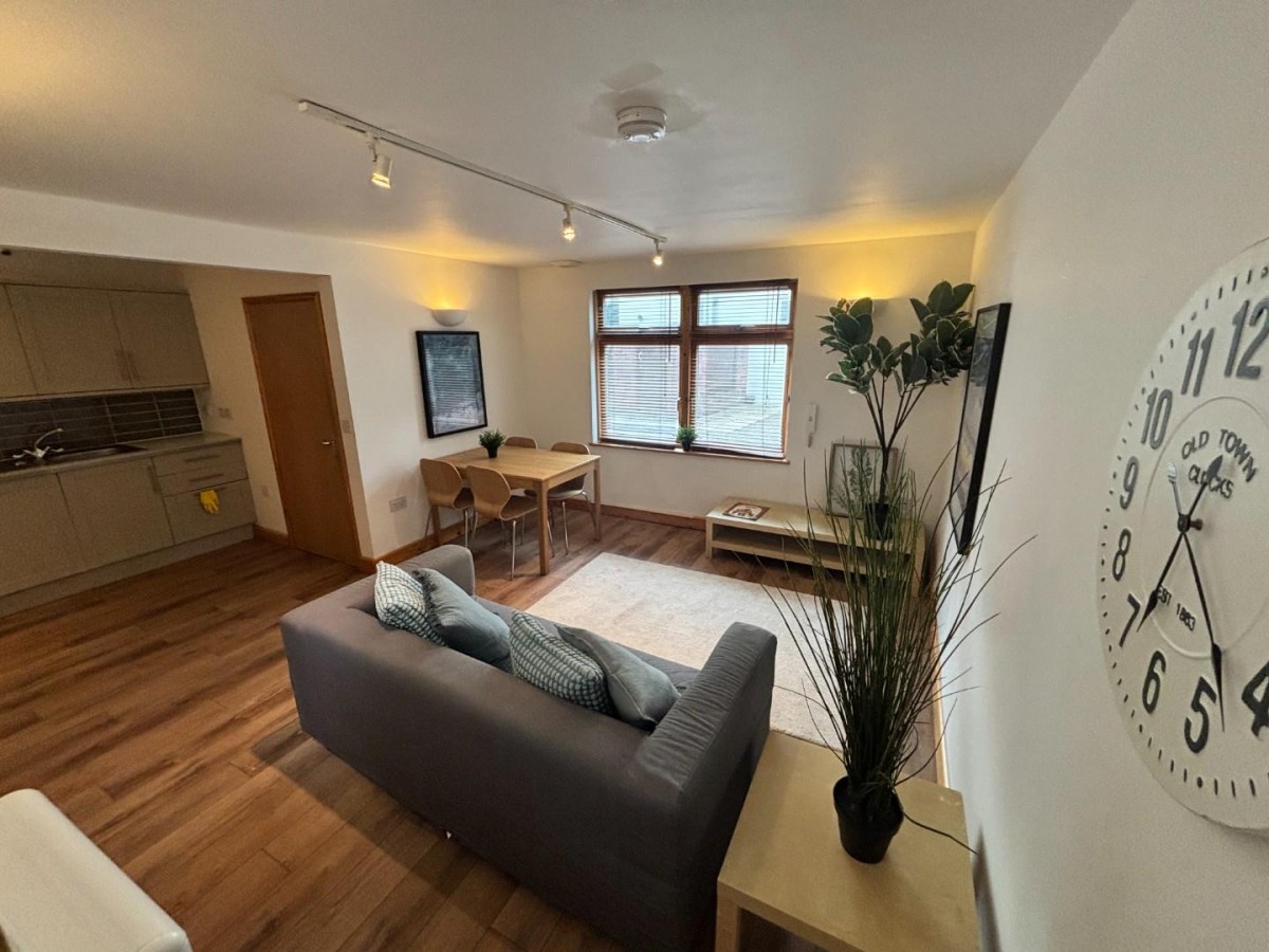 Villiers Road, Easton, Bristol BS5 0JH