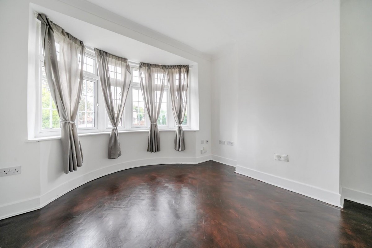 Woolwich Road, London, SE2