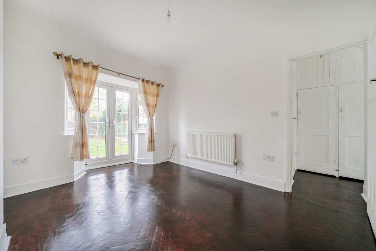 Woolwich Road, London, SE2