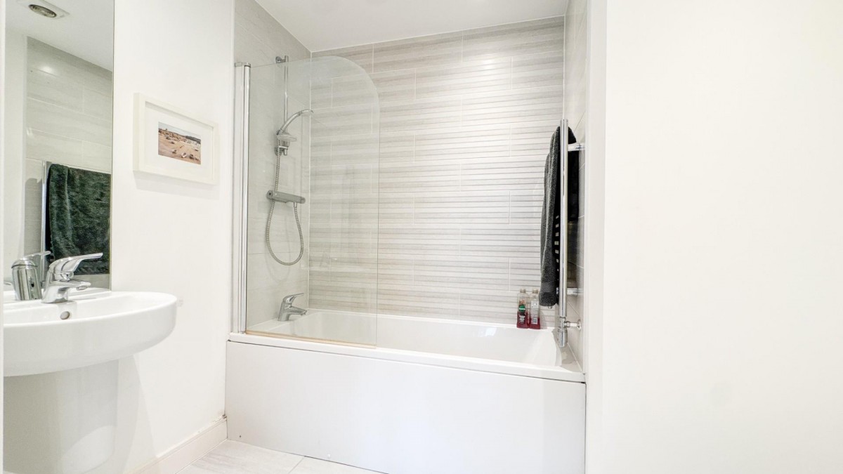 Malago Drive, Bedminster, BS3 5DW