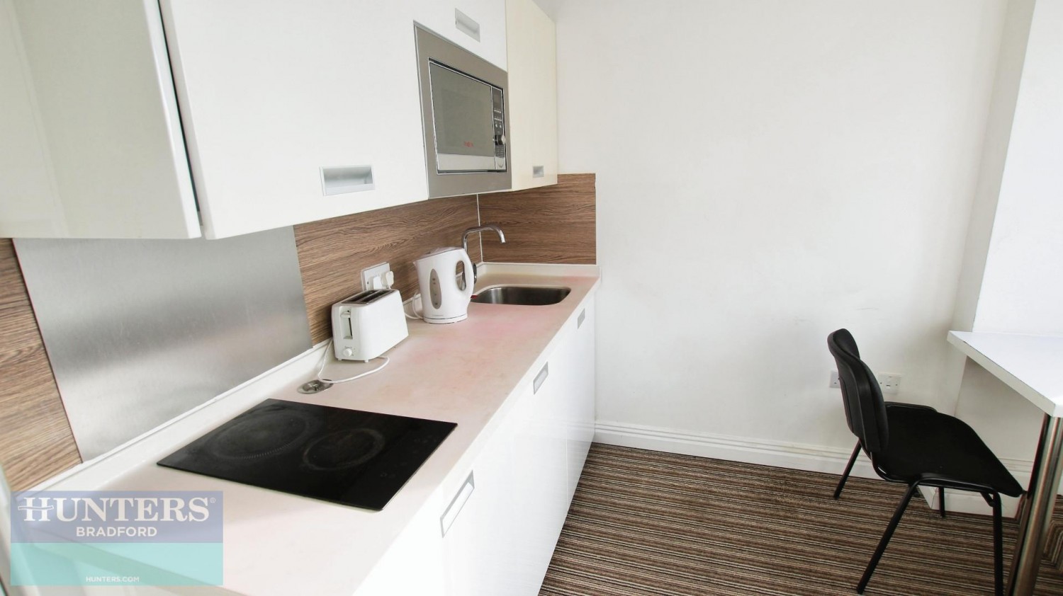 218 Sunbridge Halls, 178 Sunbridge Road Bradford, West Yorkshire, BD1