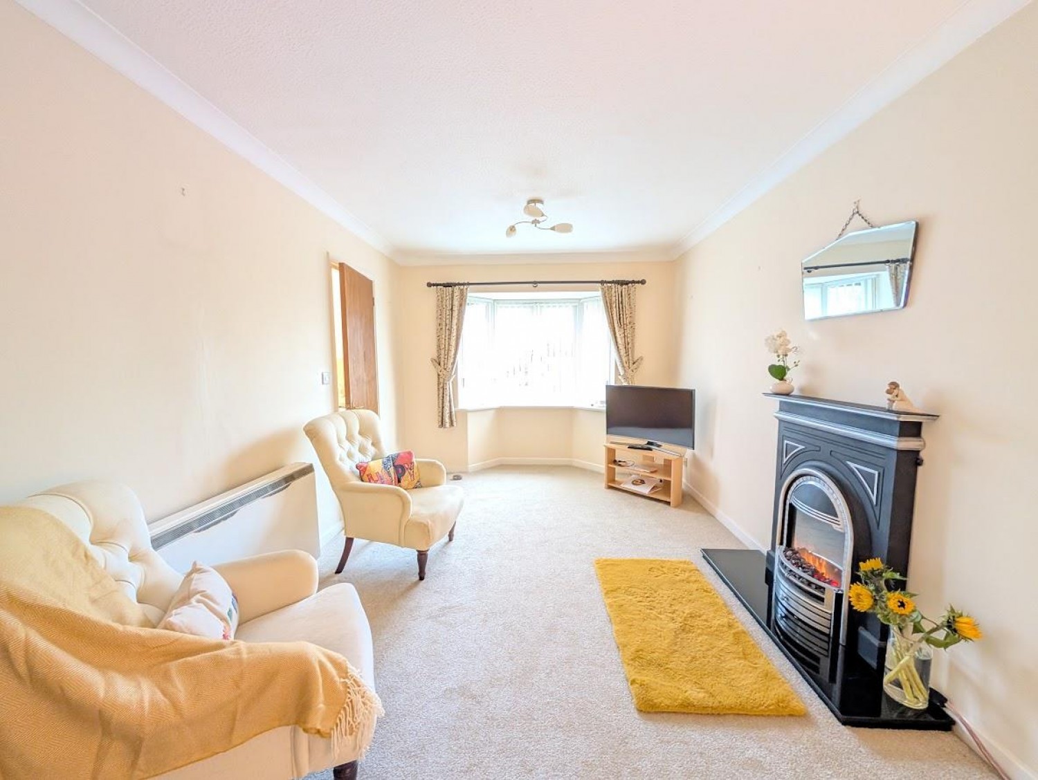 Midland Way, Thornbury, Bristol