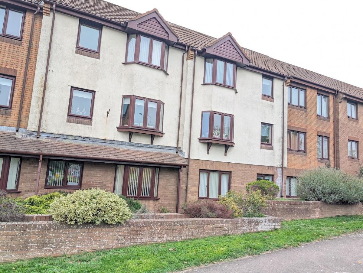 Midland Way, Thornbury, Bristol