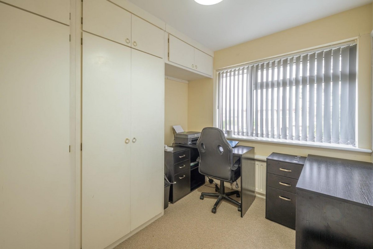 Knightlow Road, Harborne, Birmingham, B17 8PX