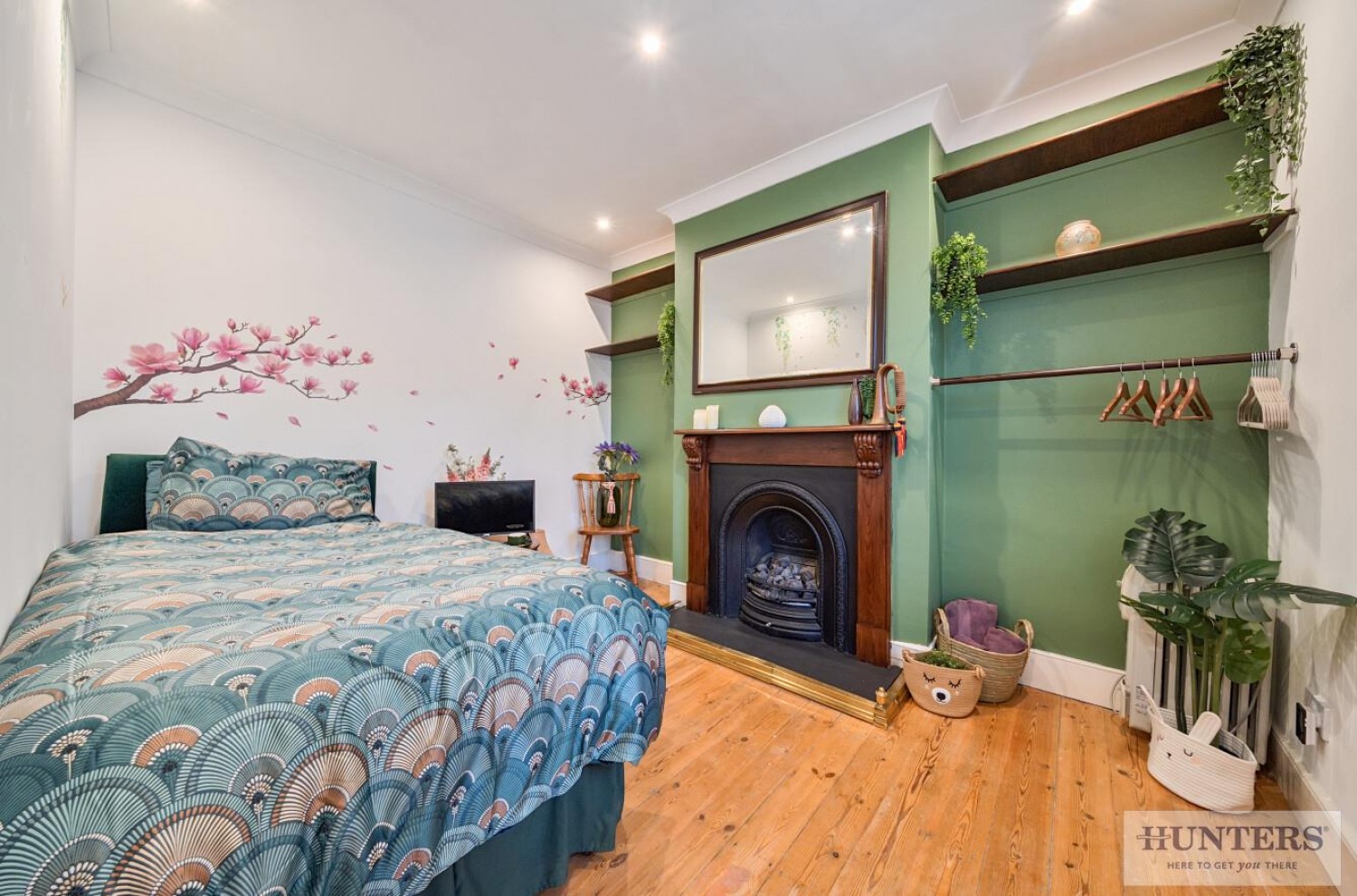 Benares Road, London