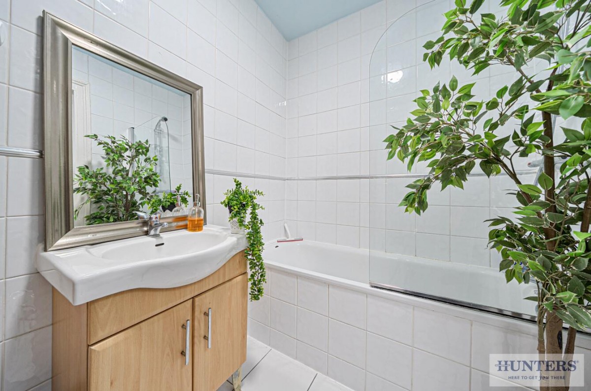 Benares Road, London