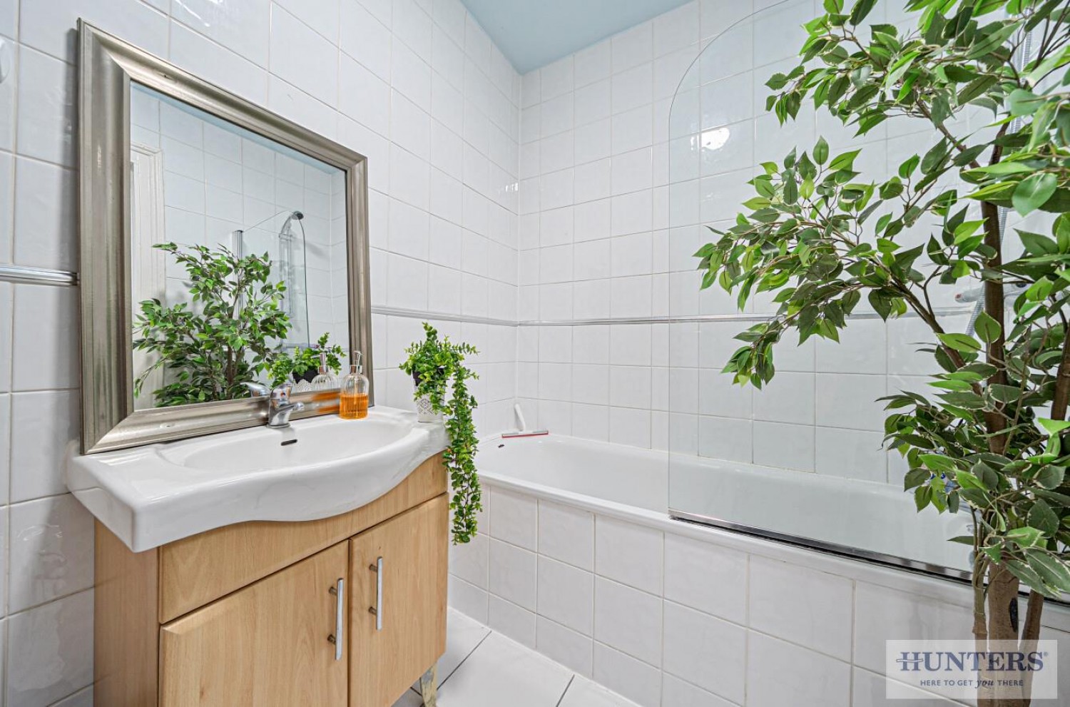 Benares Road, London