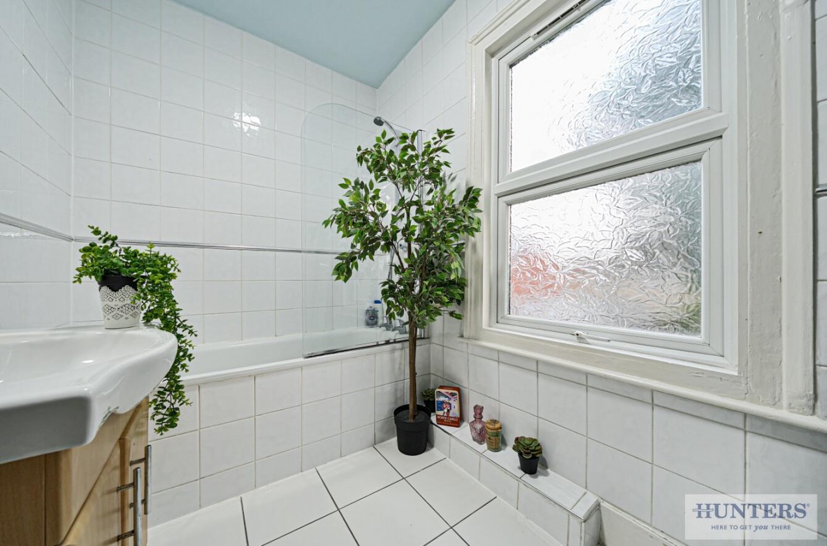 Benares Road, London