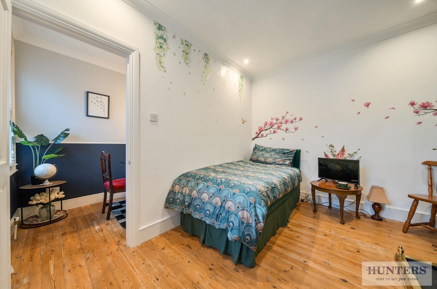 Benares Road, London