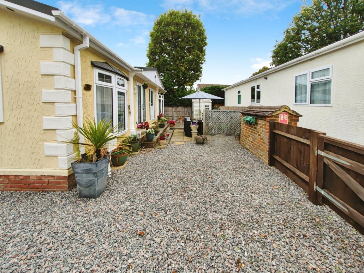 Ascot Park, Blythewood Lane, Ascot