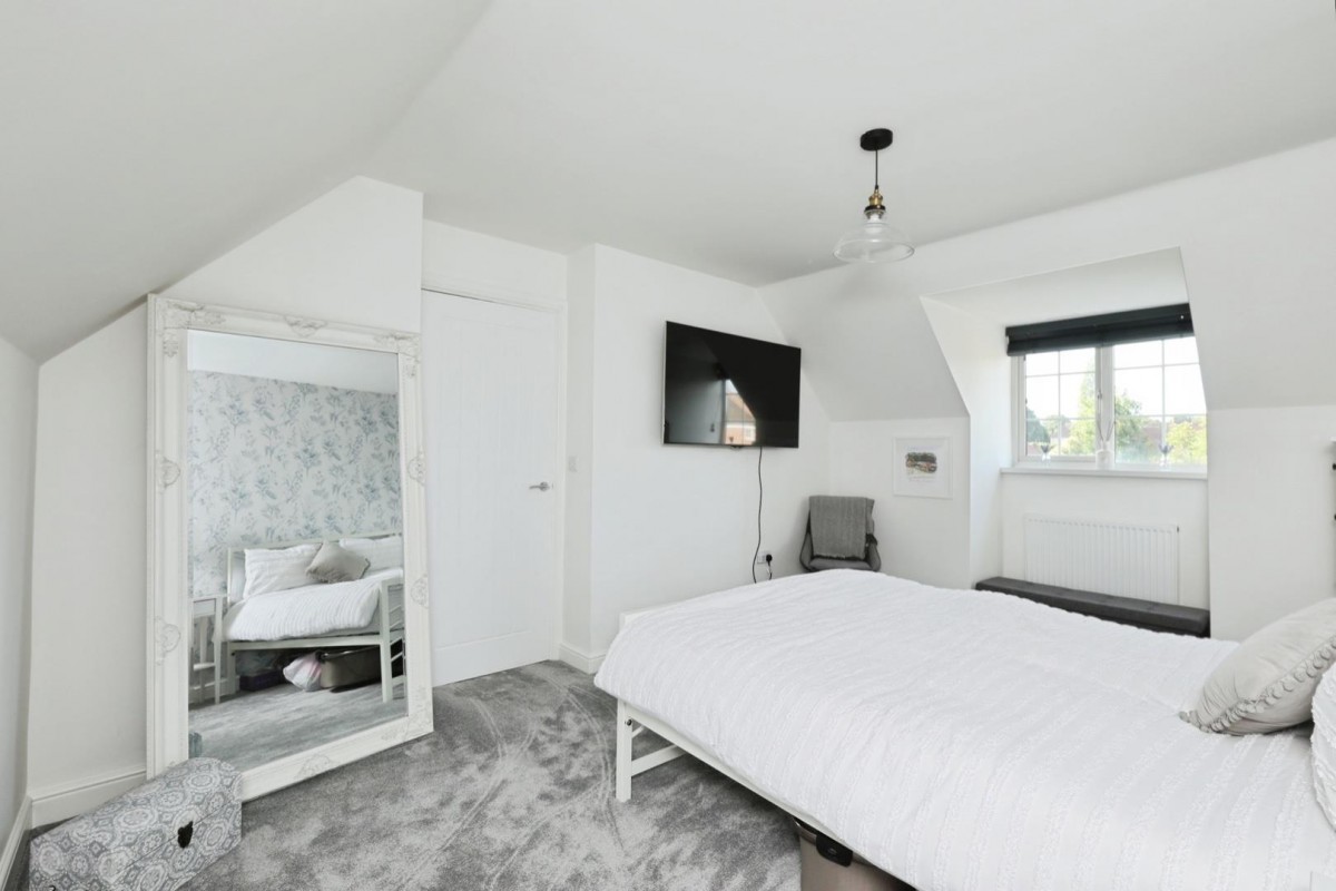 Woodhouse Lane, Beighton, Sheffield, S20 1DE