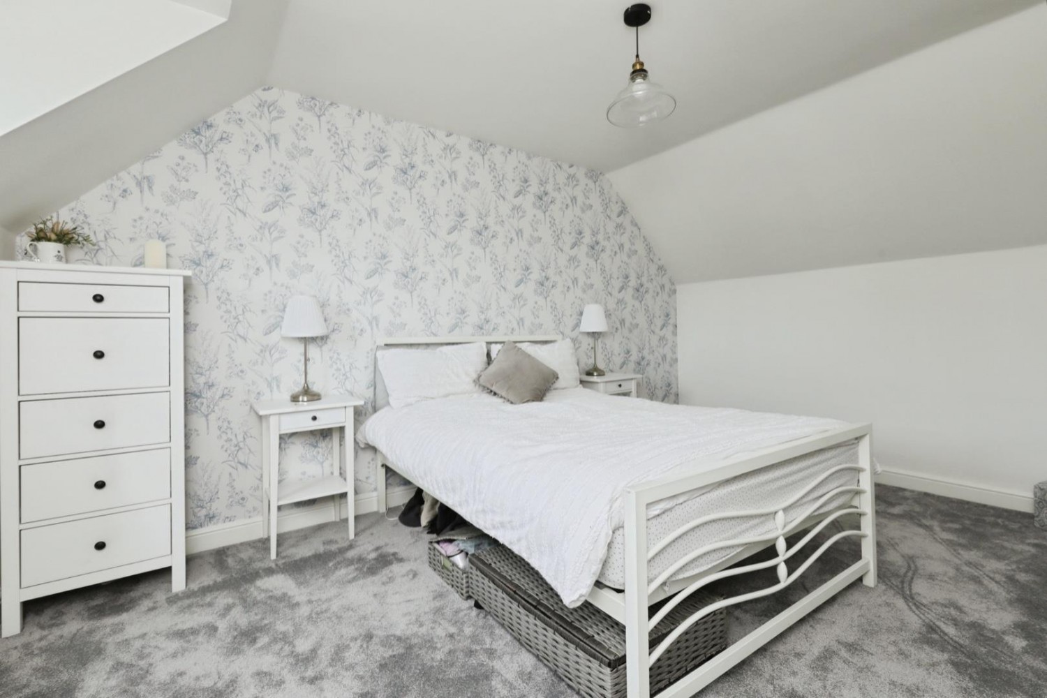 Woodhouse Lane, Beighton, Sheffield, S20 1DE