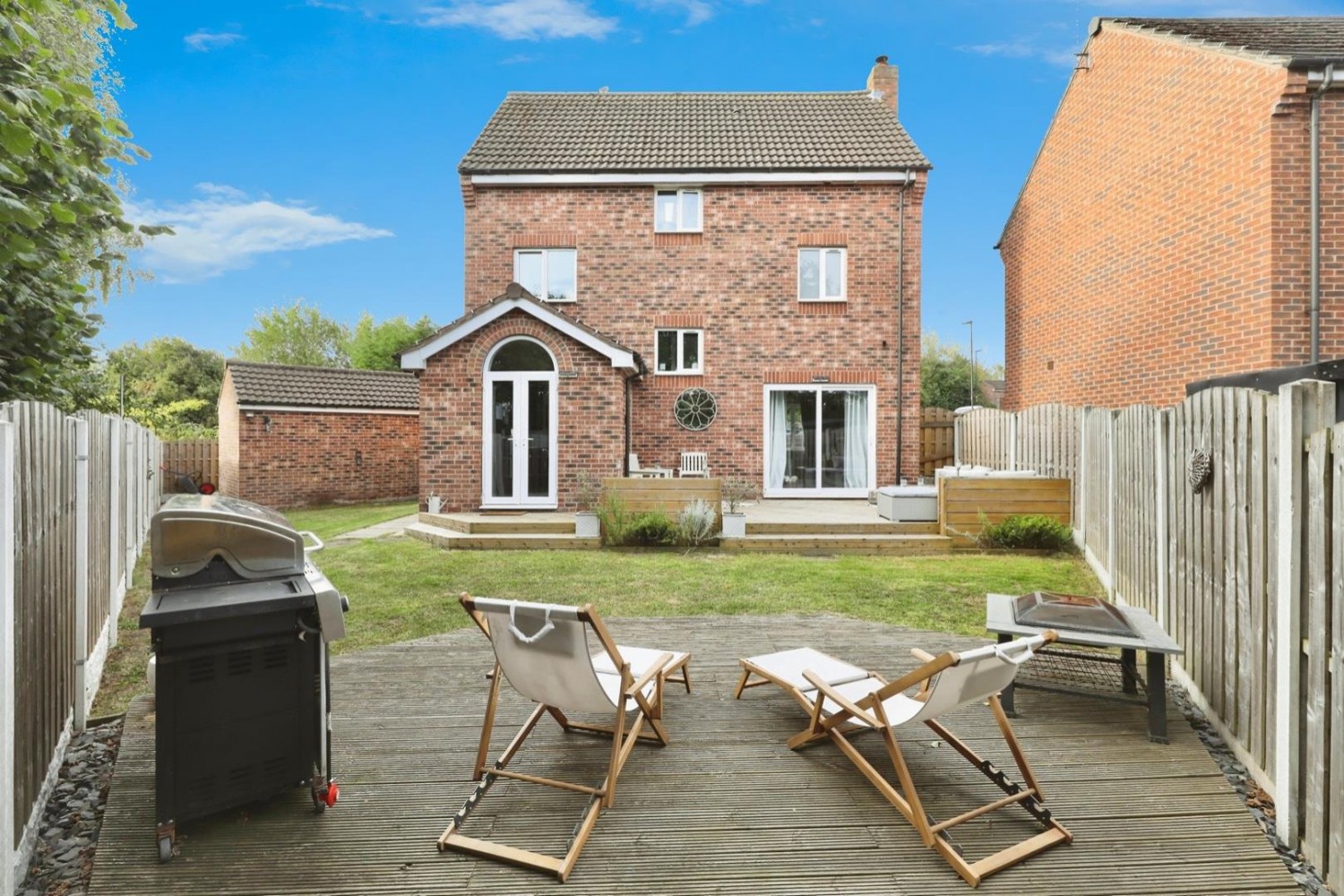 Woodhouse Lane, Beighton, Sheffield, S20 1DE