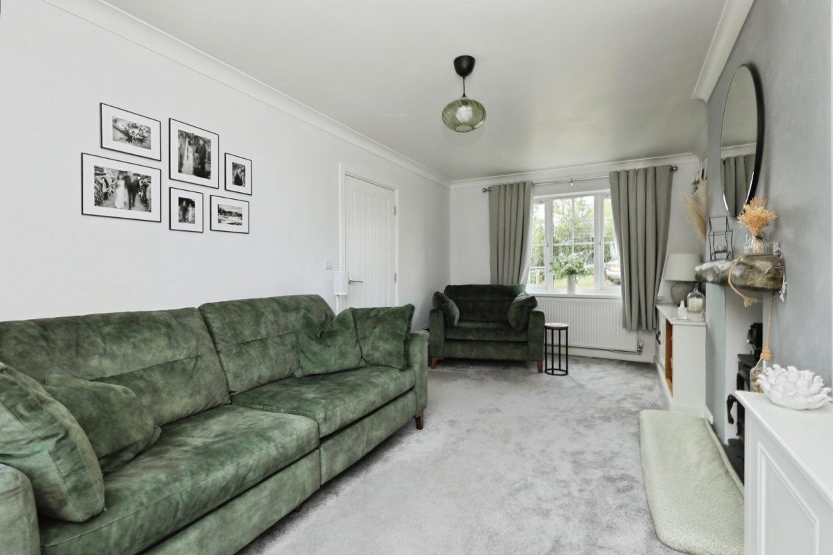 Woodhouse Lane, Beighton, Sheffield, S20 1DE