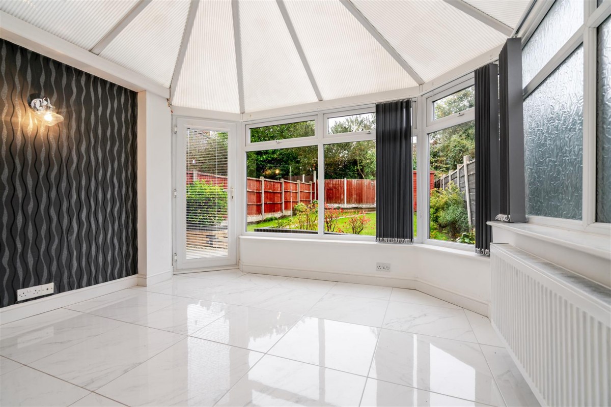 Clough House Drive, Leigh