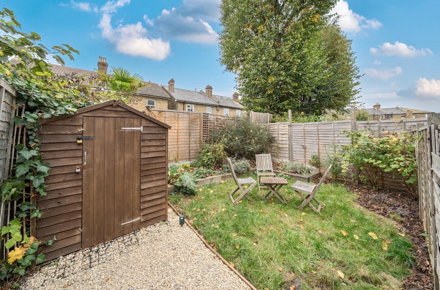 Glenwood Road, London, SE6 4NF