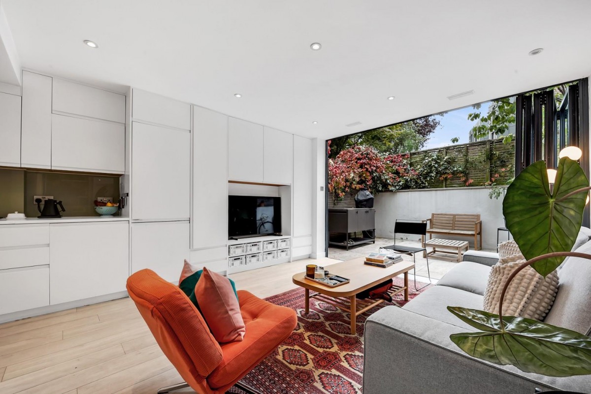 Mountgrove Road, London, N5