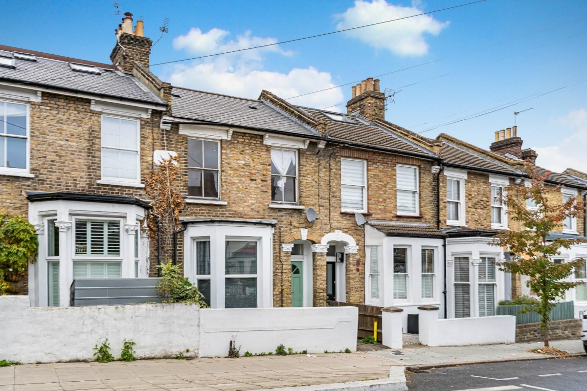 Avondale Rise, London