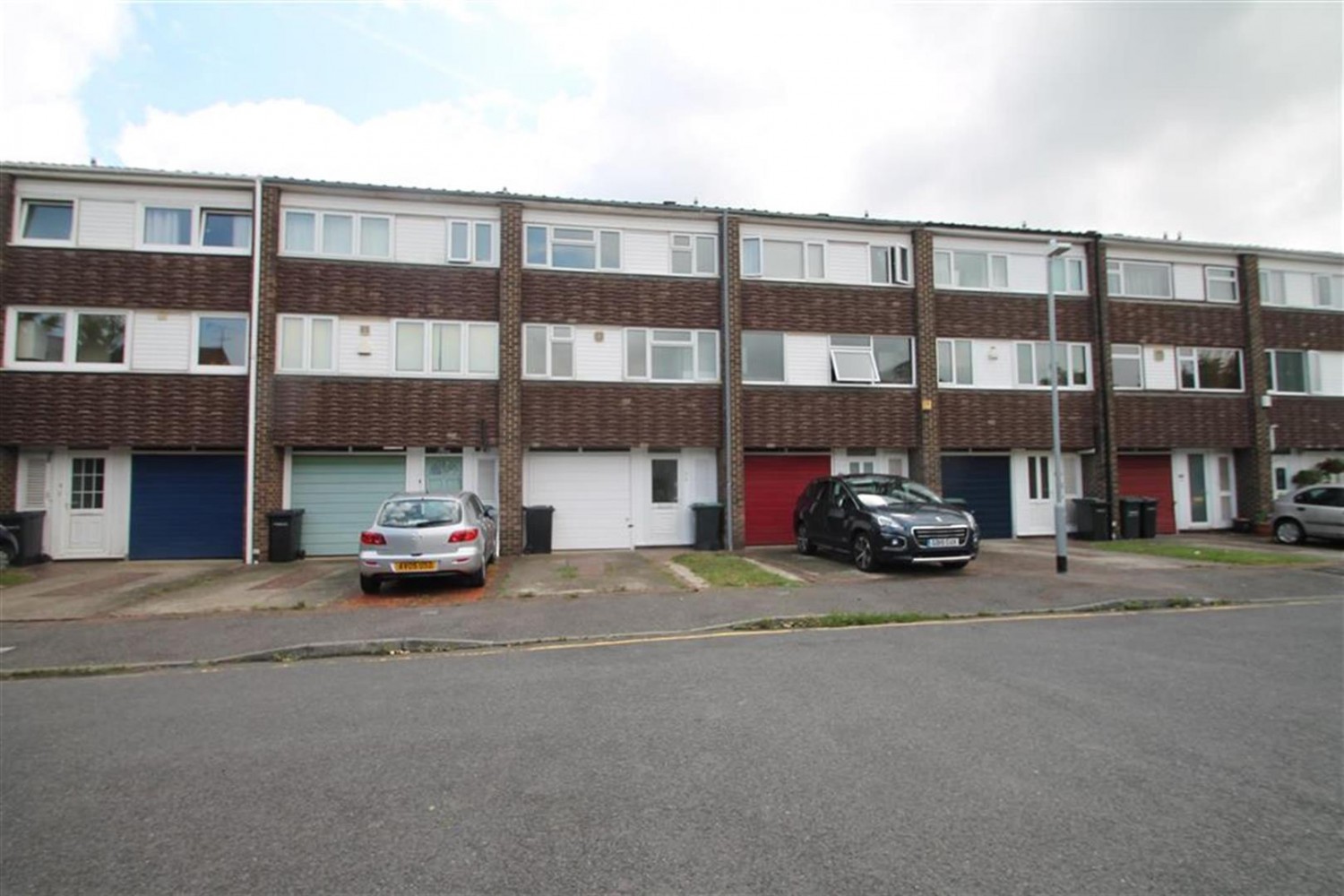 Weavers Close, Gravesend, DA11 0SJ