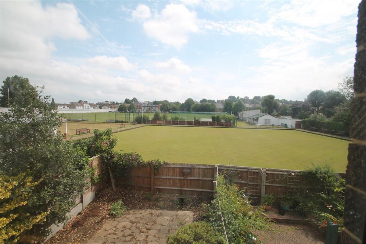 Weavers Close, Gravesend, DA11 0SJ