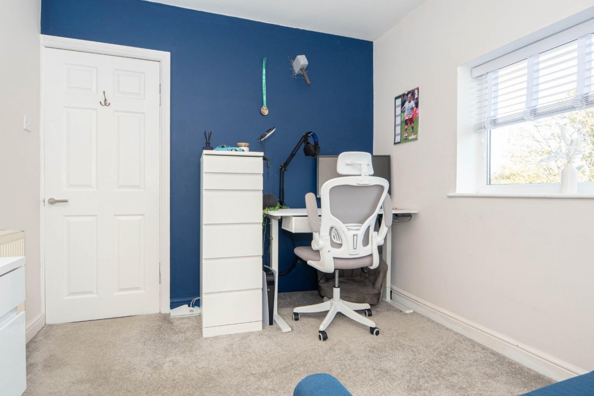 Half Mile Lane, Bramley , LS13