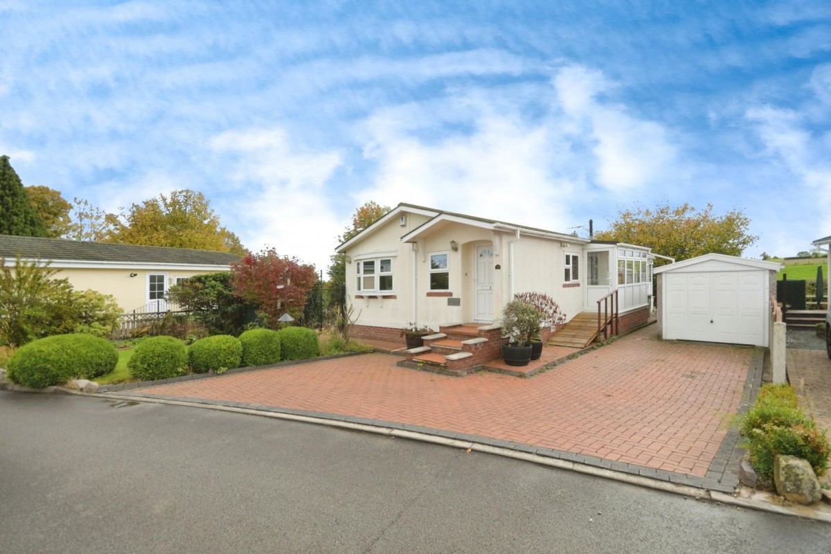 Brookfield Park, Mill Lane, Old Tupton, Chesterfield, S42 6AF