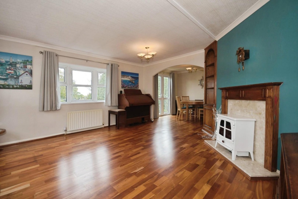 Brookfield Park, Mill Lane, Old Tupton, Chesterfield, S42 6AF