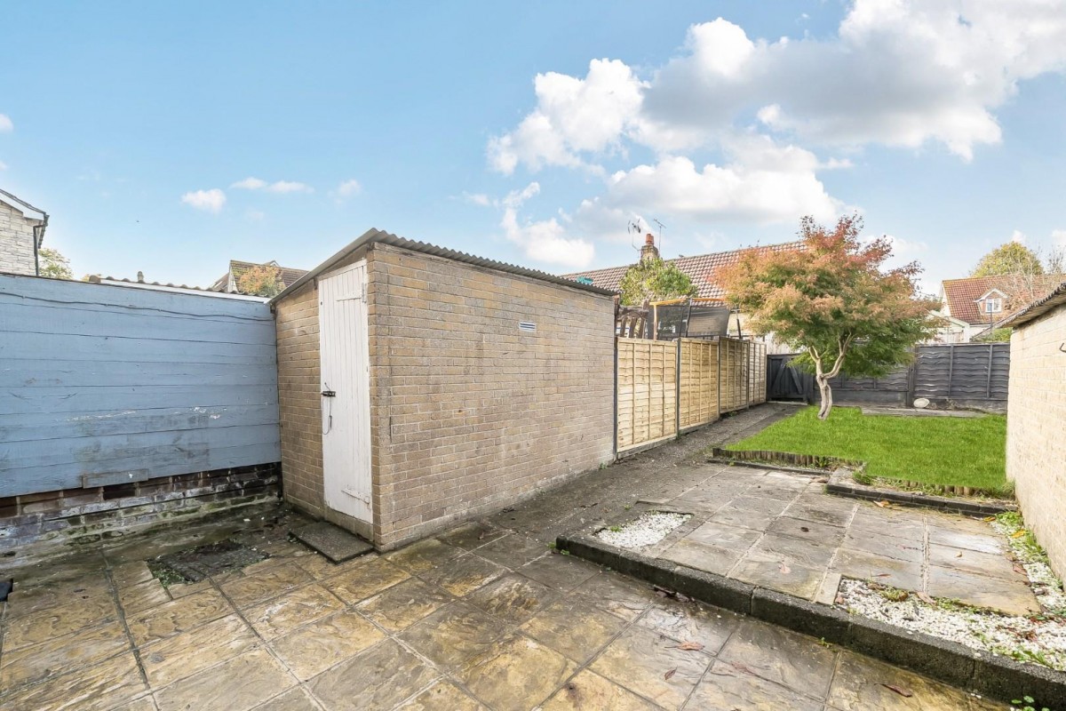 Summerfields, Henstridge.