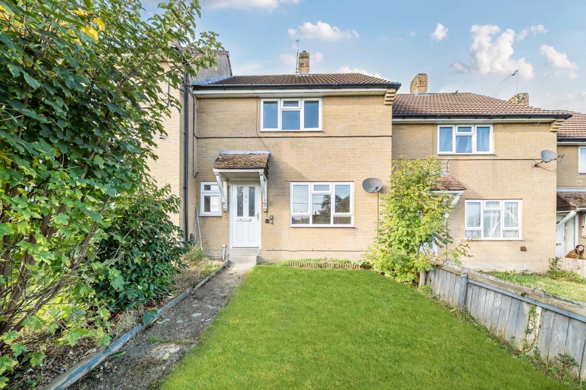 Summerfields, Henstridge.